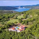 Noela In For 6 Persons With Large Garden, Kids Playground - Only 2,5 Km From