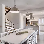 Villa Noela In For 6 Persons With Large Garden, Kids Playground - Only 2,5 Km From Rakalj