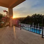 Villa Noela In For 6 Persons With Large Garden, Kids Playground - Only 2,5 Km From *