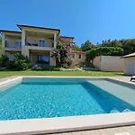 Villa Noela In For 6 Persons With Large Garden, Kids Playground - Only 2,5 Km From