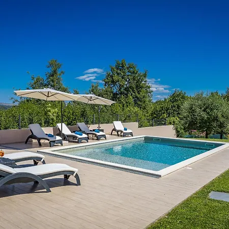 Noela In For 6 Persons With Large Garden, Kids Playground - Only 2,5 Km From * Rakalj